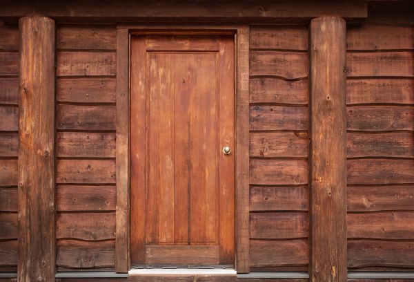 Log Cabin Siding Installation in Fort Wayne