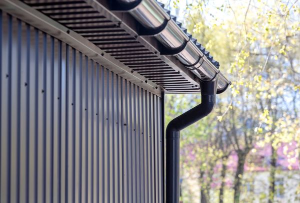 Sheet Metal Siding Repair in Fort Wayne
